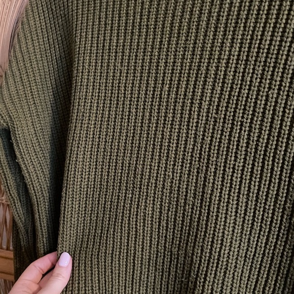 UO sweater - Picture 3 of 4